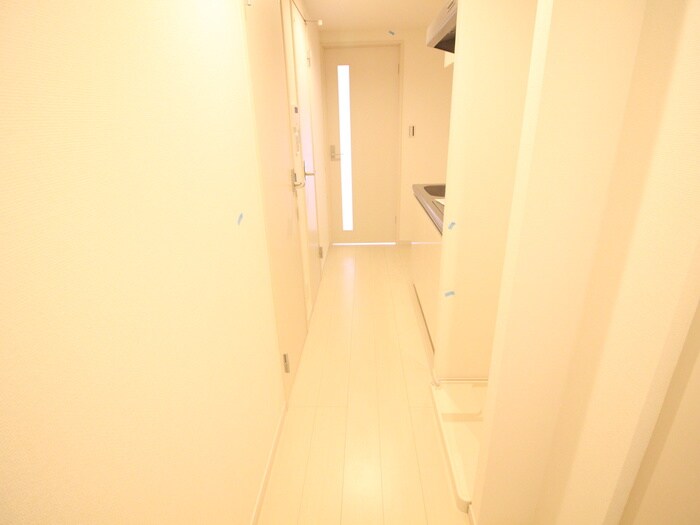 物件内観写真9　(廊下)