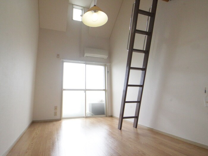 物件内観写真7　(居室)