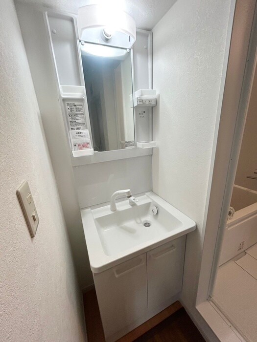 物件内観写真15　(洗面)