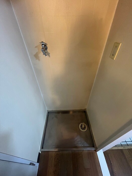 物件内観写真19　(洗濯機置場)