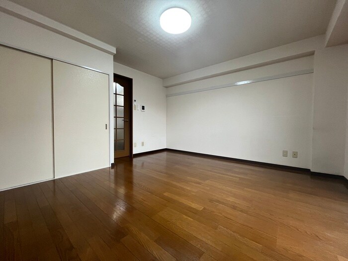 物件内観写真21　(居室)