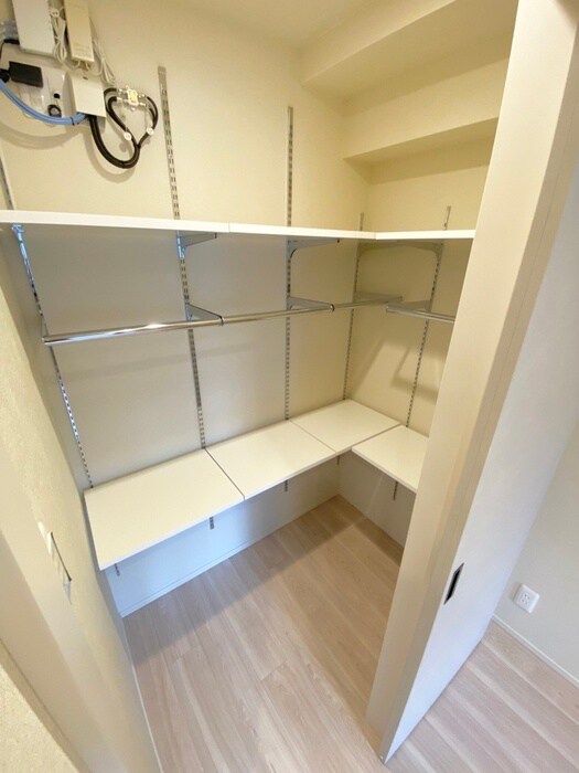 物件内観写真9　(収納)