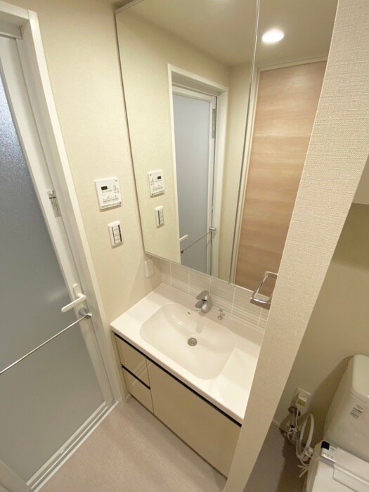 物件内観写真12　(洗面)