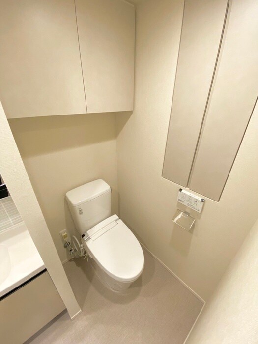 物件内観写真14　(トイレ)