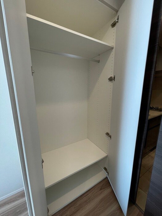 物件内観写真15　(収納)