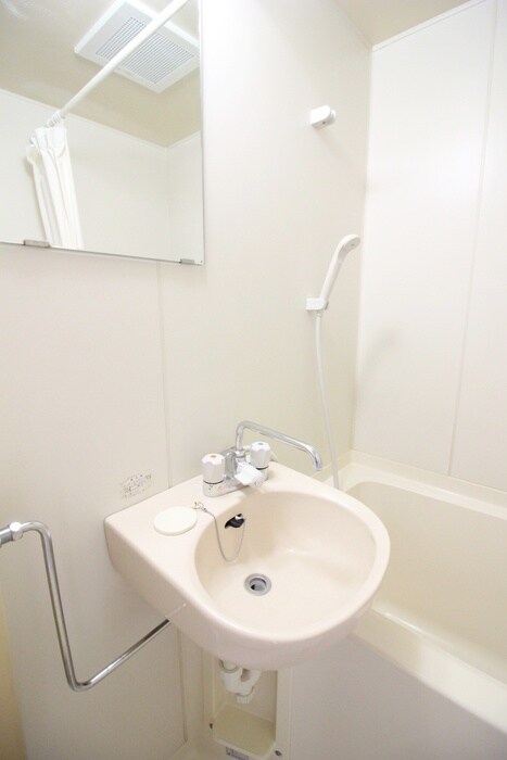 物件内観写真15　(洗面)