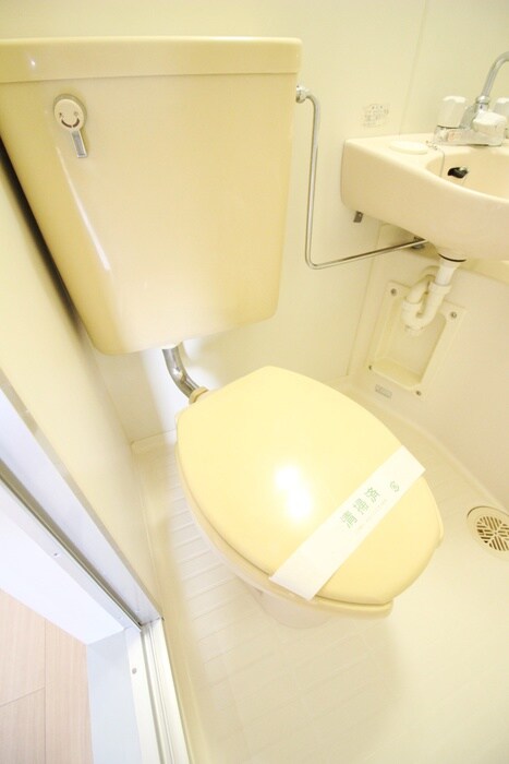 物件内観写真16　(トイレ)