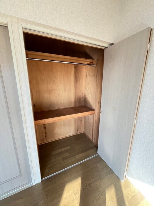 物件内観写真13　(収納)