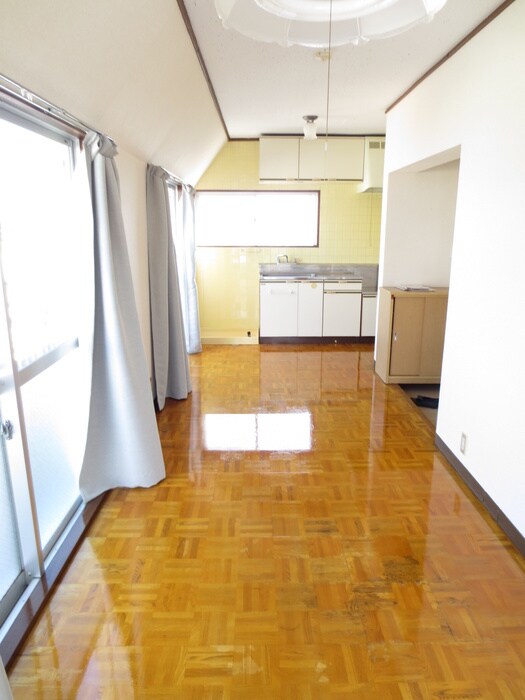 物件内観写真10　(居室)