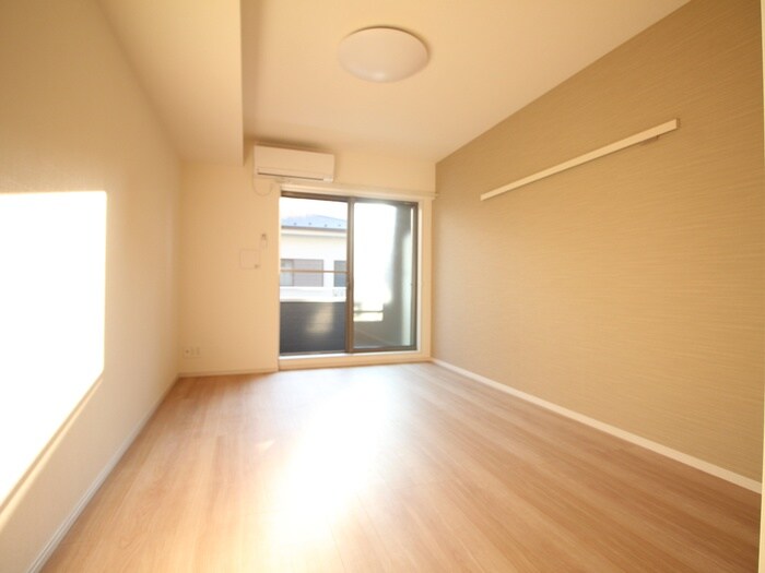 物件内観写真14　(居室)