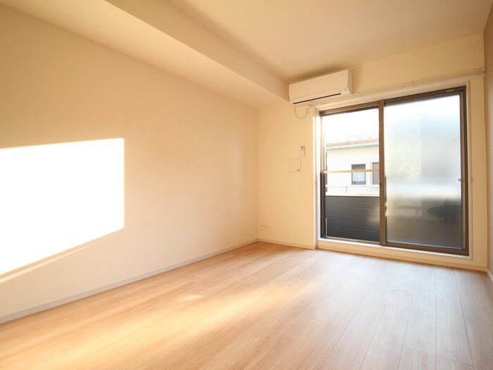 物件内観写真21　(居室)