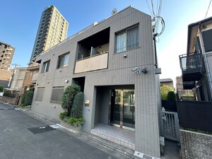 燦パティオA棟外観写真