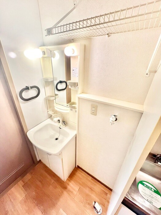 物件内観写真20　(洗濯機置場)