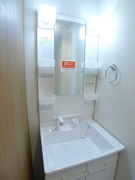 物件内観写真9　(洗面)