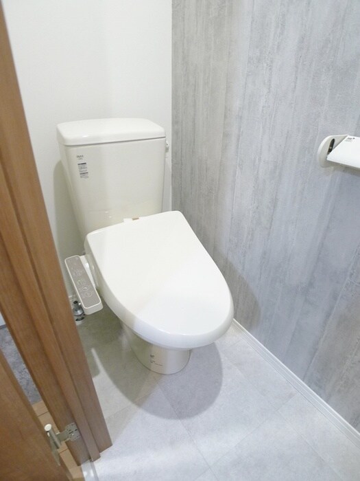 物件内観写真13　(トイレ)