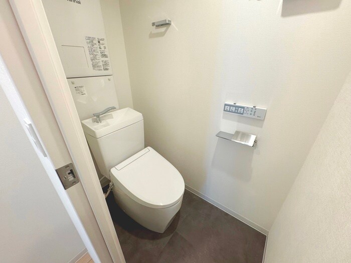 物件内観写真12　(トイレ)