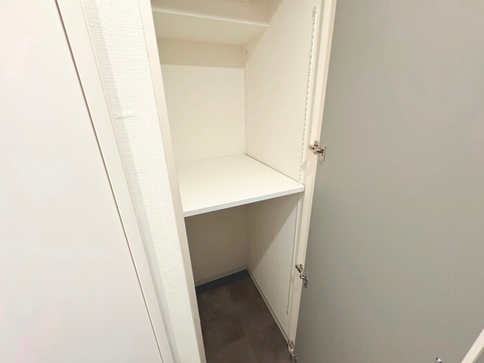 物件内観写真18　(靴箱)