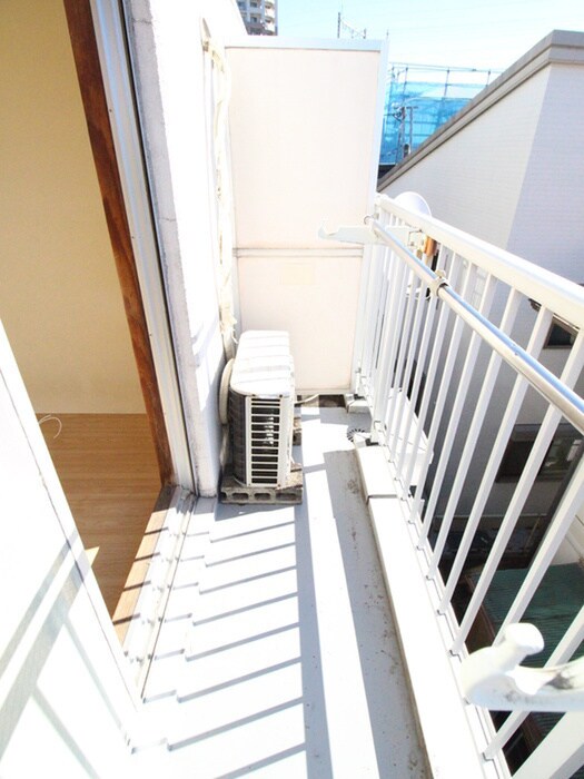 物件内観写真19　(室内からの展望)