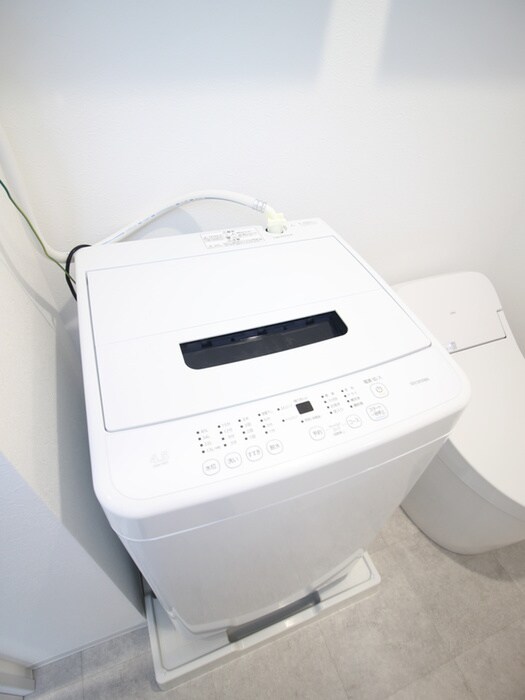 物件内観写真13　(洗濯機置場)