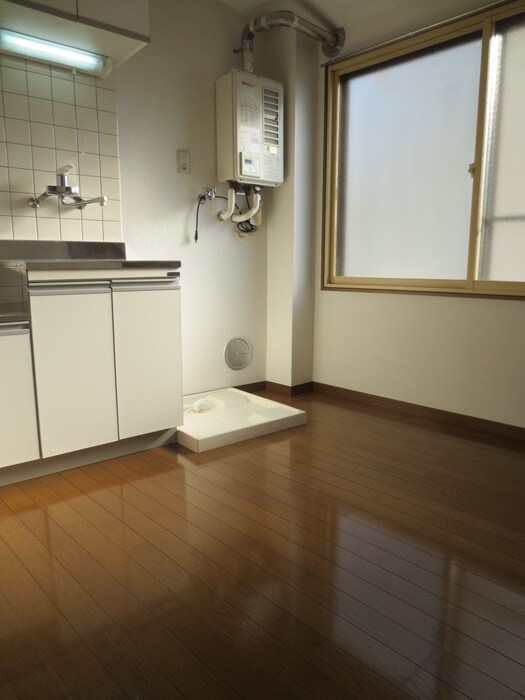 物件内観写真9　(居室)