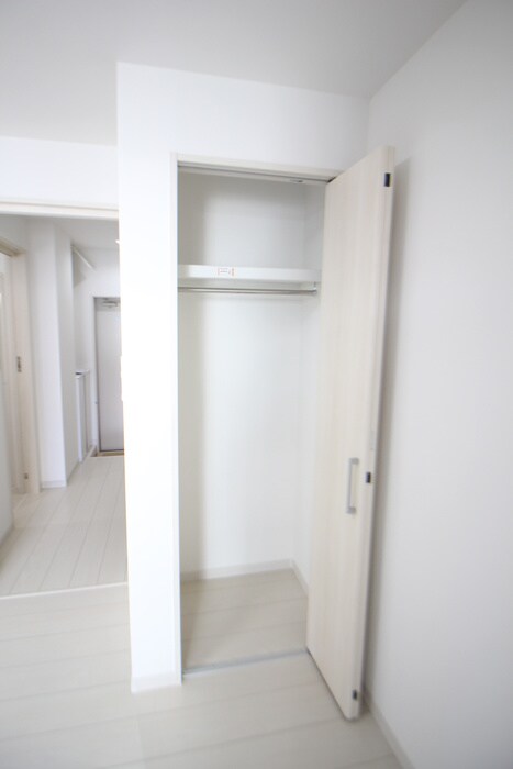 物件内観写真15　(収納)