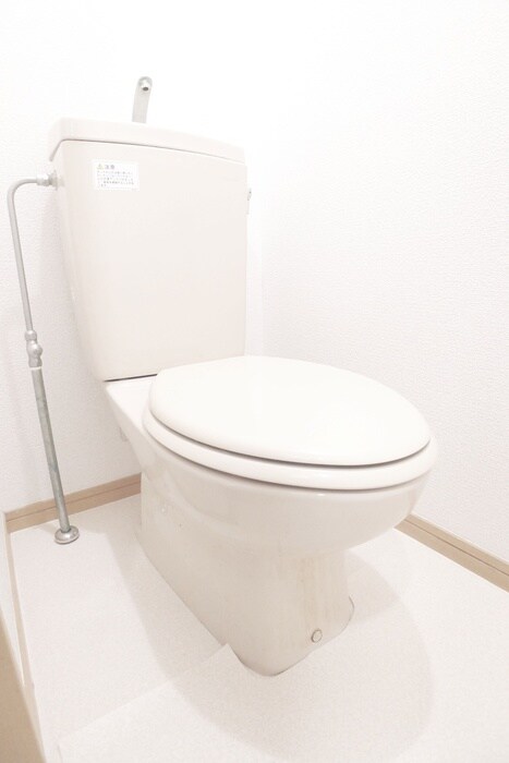 物件内観写真15　(トイレ)