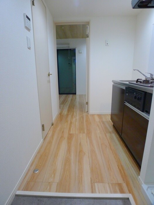 物件内観写真19　(廊下)