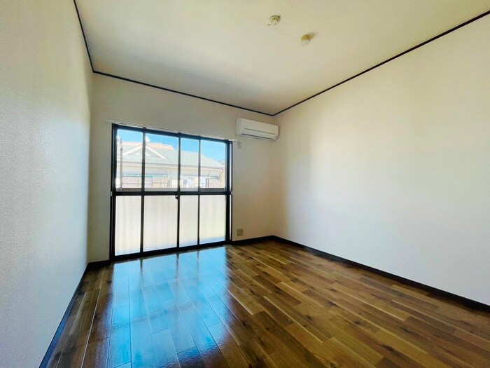 物件内観写真7　(居室)