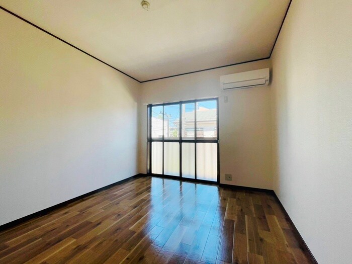 物件内観写真18　(居室)