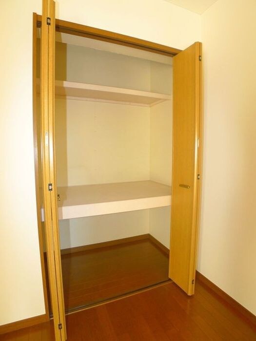 物件内観写真12　(内観写真)