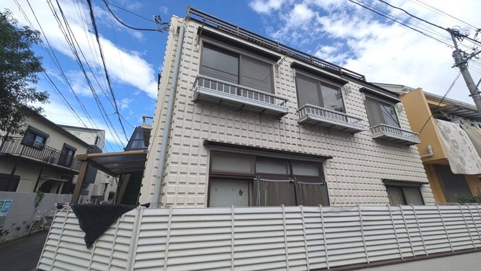 物件外観写真3　(外観写真)