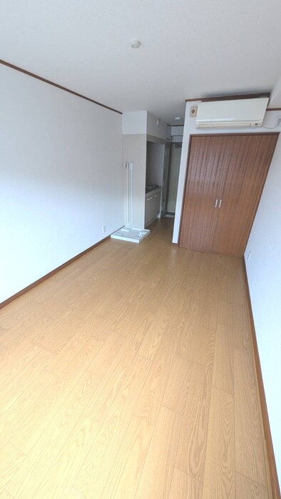 物件内観写真11　(居室)