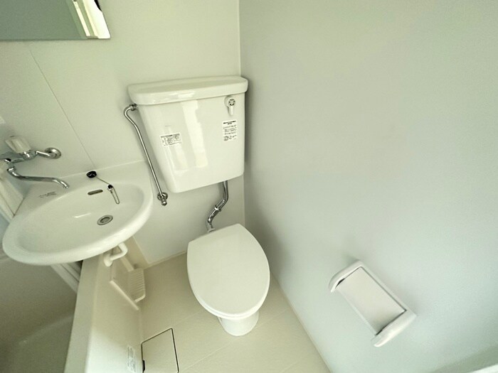 物件内観写真12　(トイレ)