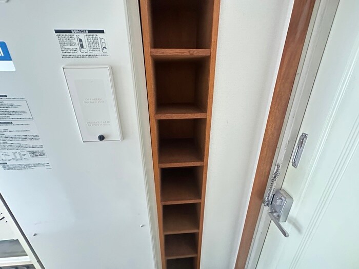 物件内観写真15　(靴箱)