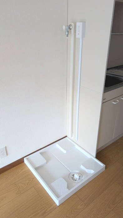 物件内観写真19　(洗濯機置場)