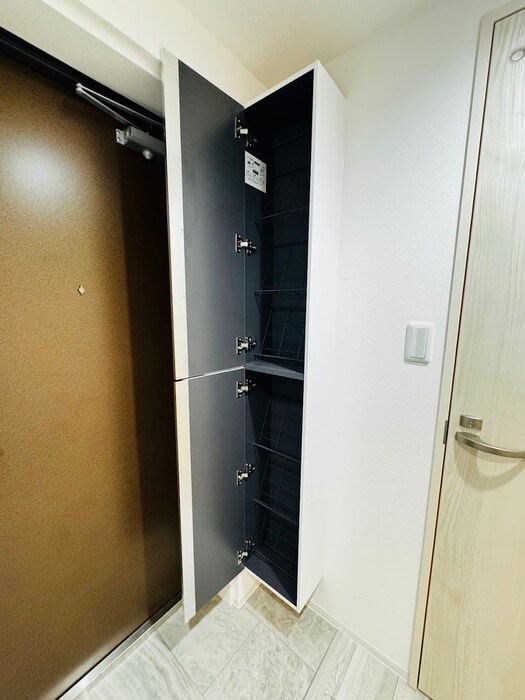 物件内観写真14　(靴箱)