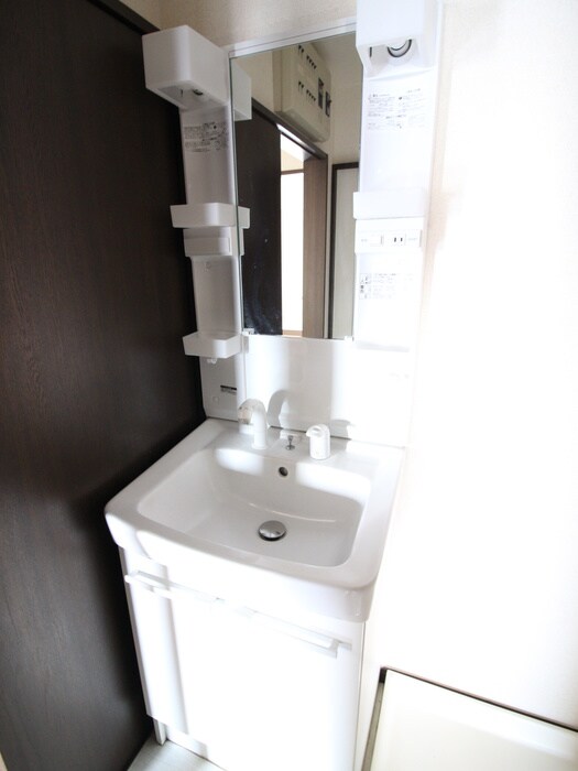 物件内観写真13　(洗面)