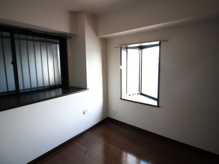 物件内観写真19　(居室)