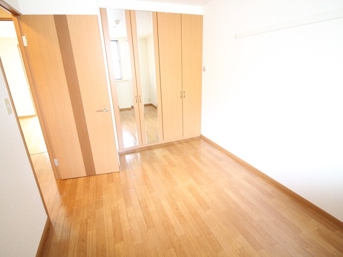 物件内観写真12　(居室)