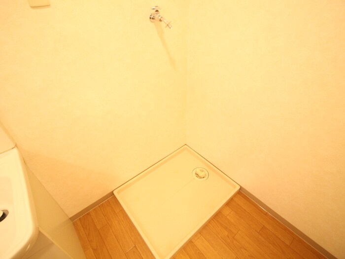 物件内観写真21　(洗濯機置場)