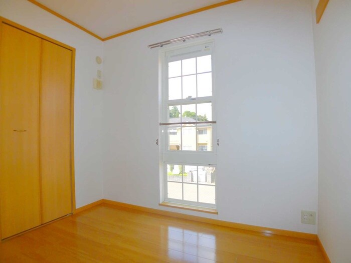 物件内観写真14　(居室)