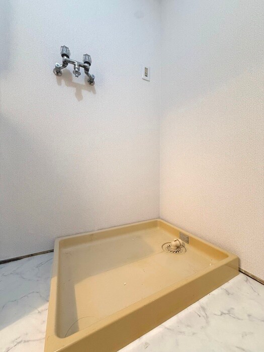 物件内観写真10　(収納)