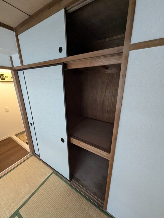 物件内観写真11　(収納)