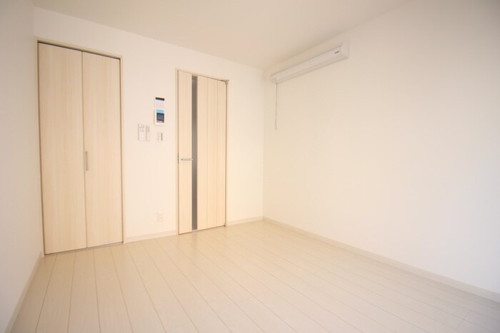 物件内観写真15　(居室)