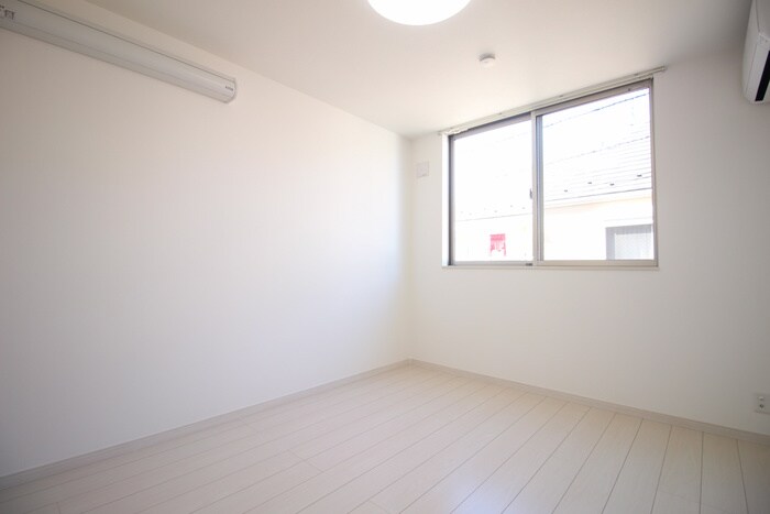 物件内観写真22　(居室)