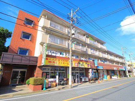 シルバ－スレッドマンション外観写真