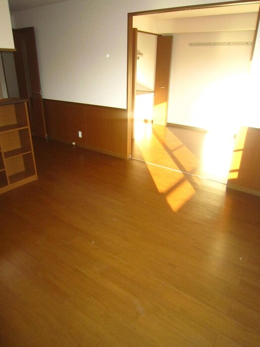 物件内観写真6　(居室)