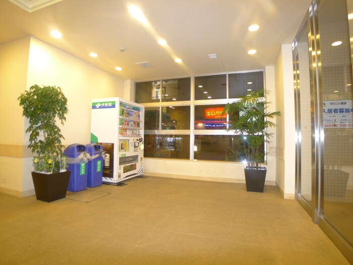 物件外観写真4　(建物設備)