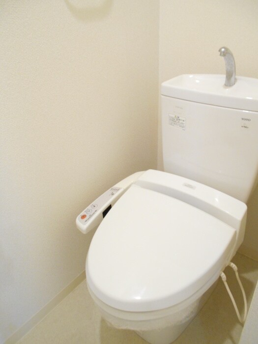 物件内観写真10　(トイレ)