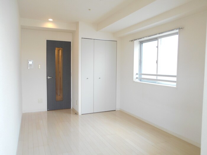 物件内観写真14　(居室)